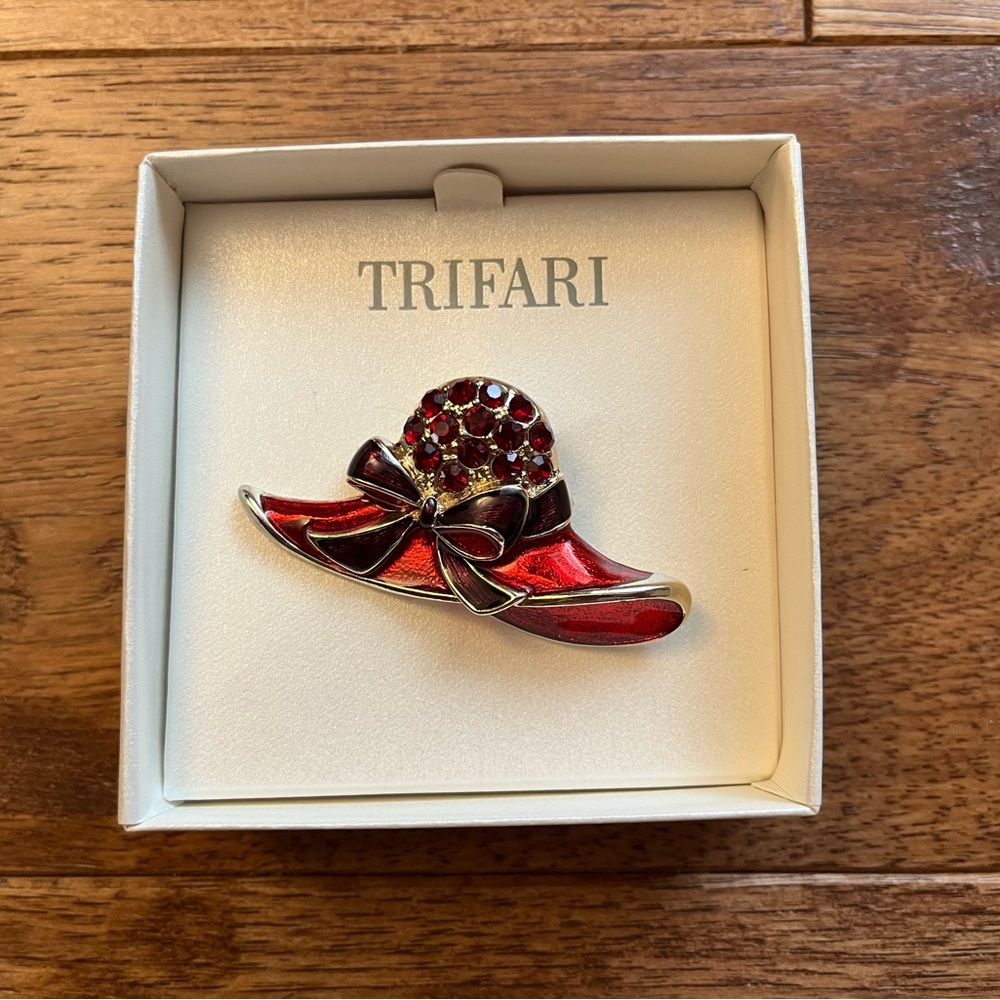 Red Hat Rhinestone Brooch - Picture 3 of 8